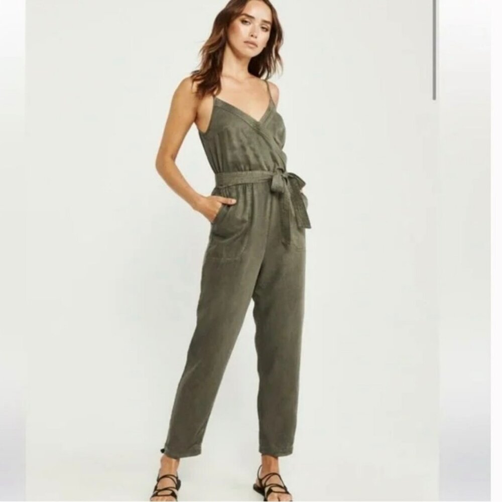 Olive V-Neck Tie-Waist Jumpsuit